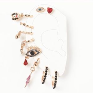 VAMPIRE’S WIFE x H&M Ear Cuff Set Blogger Favorite